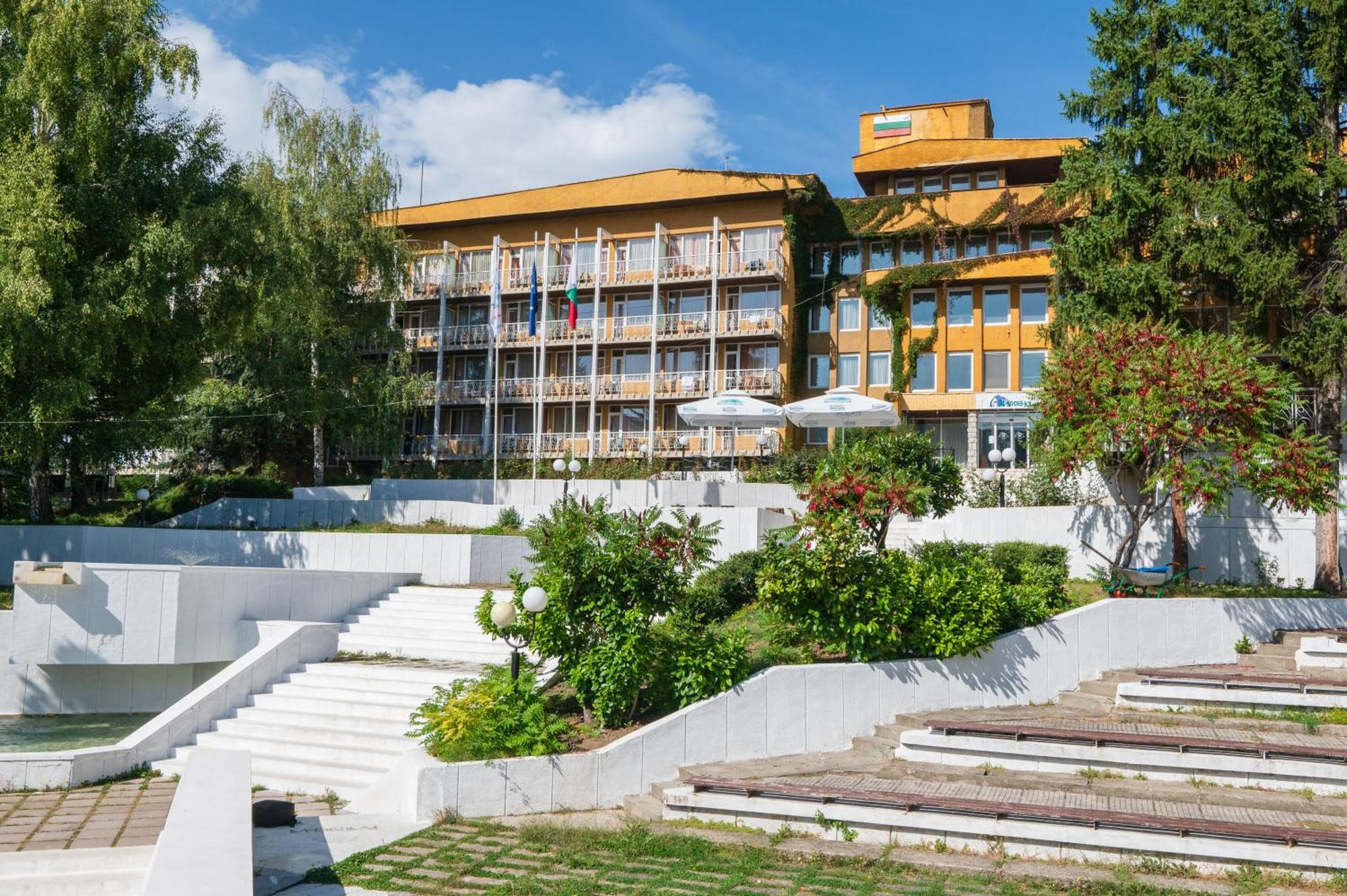 Hotel Balneocomplex Kamena Velingrad Esterno foto