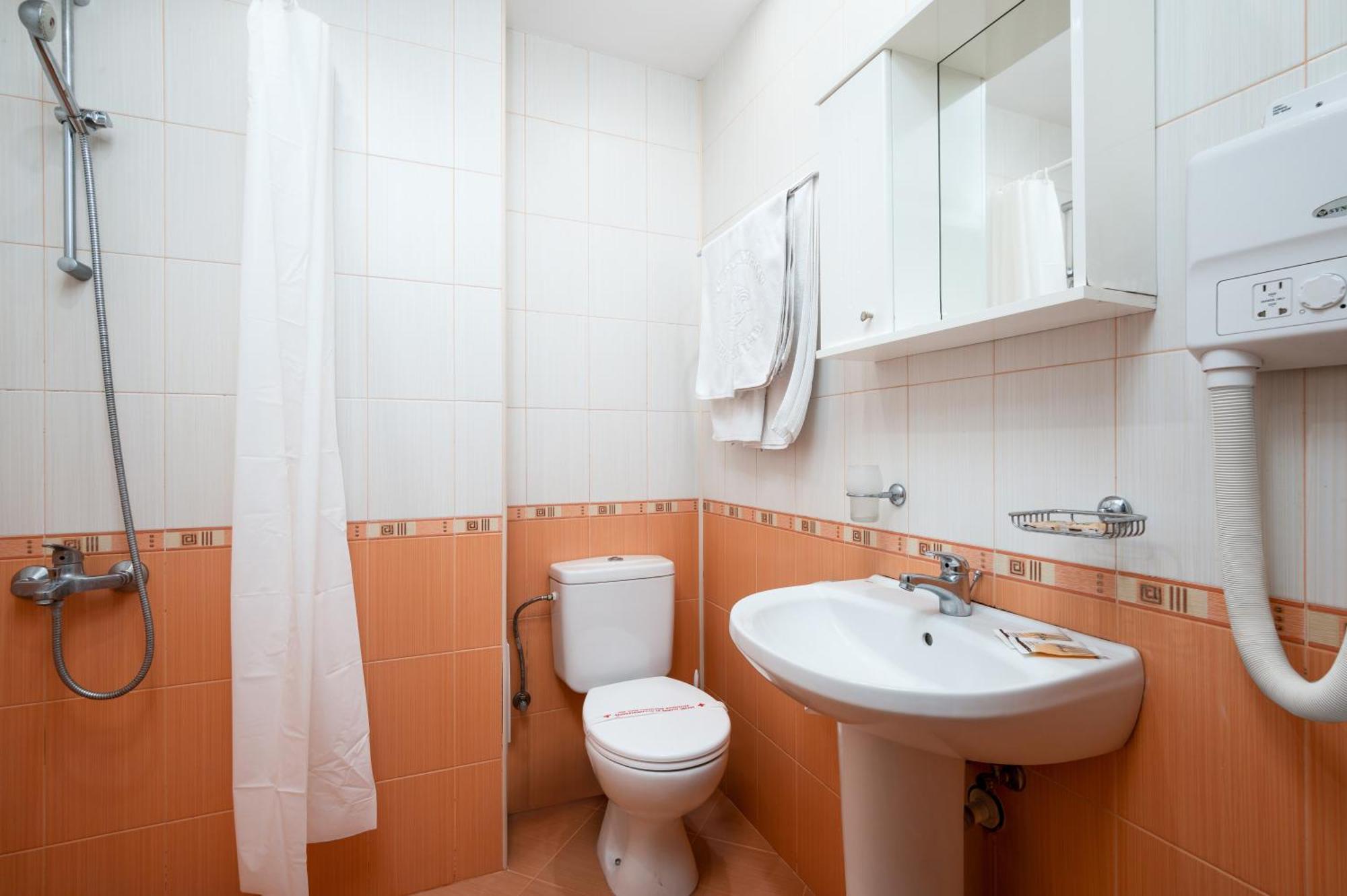 Hotel Balneocomplex Kamena Velingrad Esterno foto