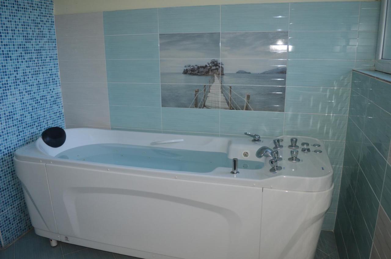 Hotel Balneocomplex Kamena Velingrad Esterno foto